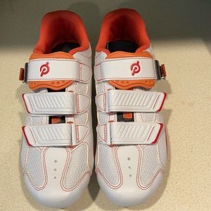 Peloton spin shoes, size 10.